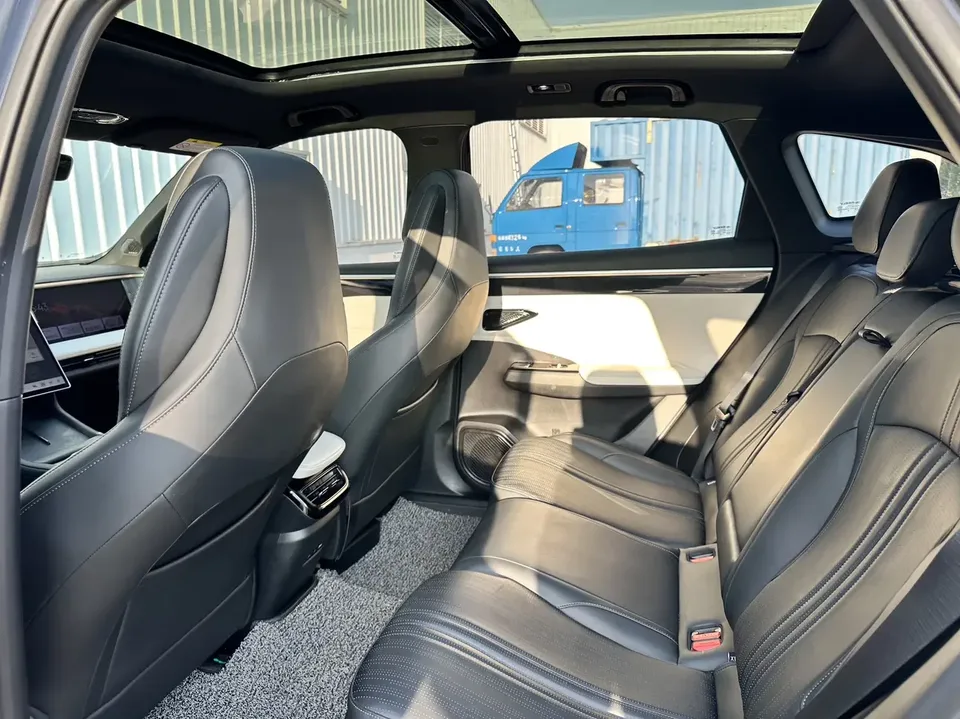 Geely Galaxy L7 Galaxy L7 2024 1.5T DHT 115km PLUS Longteng Edition 2024 — thumbnail 5