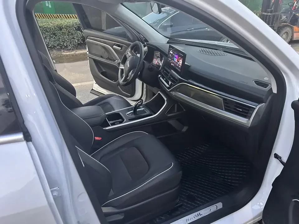 Haval H6 Haval H6 2023 National Trend Edition 1.5T Automatic Champion Edition 2025 — thumbnail 3