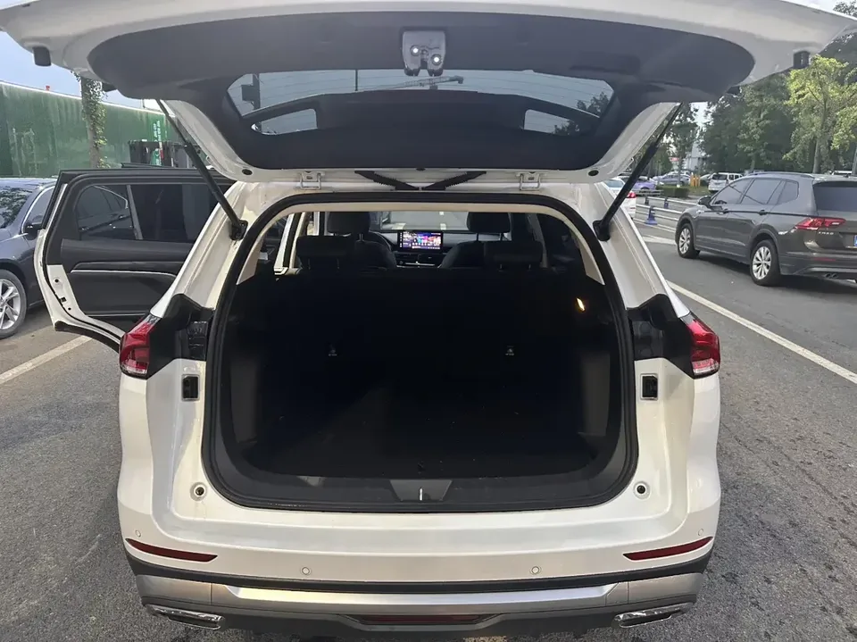 Haval H6 Haval H6 2023 National Trend Edition 1.5T Automatic Champion Edition 2025 — thumbnail 5