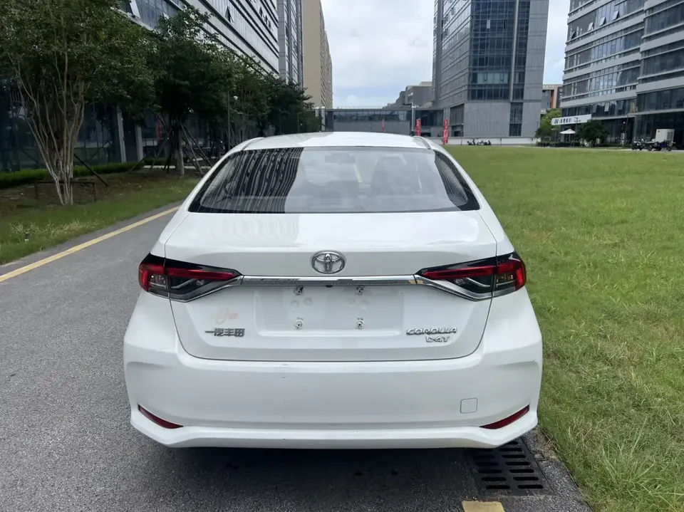 Toyota Corolla Corolla 2023 1.2T S-CVT Pioneer Edition 2023 — thumbnail 4