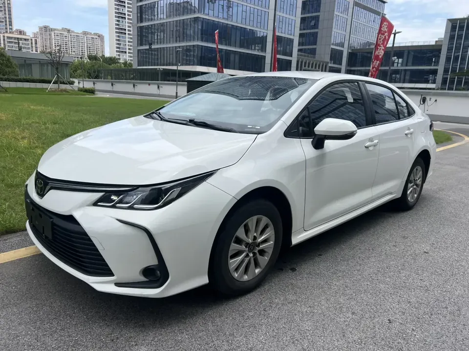 Toyota Corolla Corolla 2023 1.2T S-CVT Pioneer Edition 2023 — photo 1, buy with delivery to Moscow