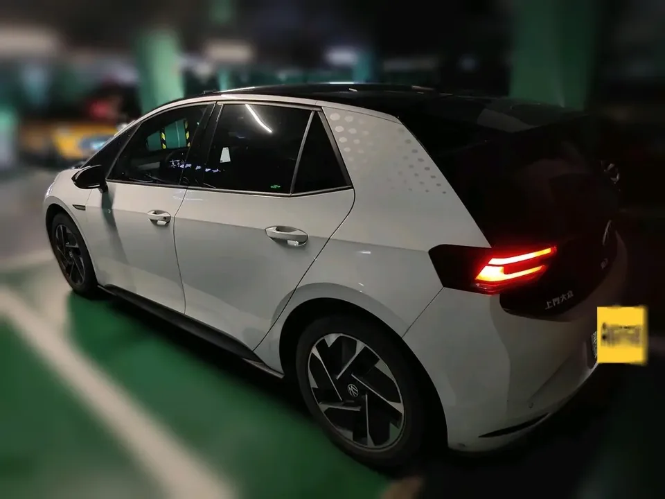Volkswagen ID.3 Volkswagen ID.3 2023 Upgraded Pure Smart Edition 2023 — thumbnail 4
