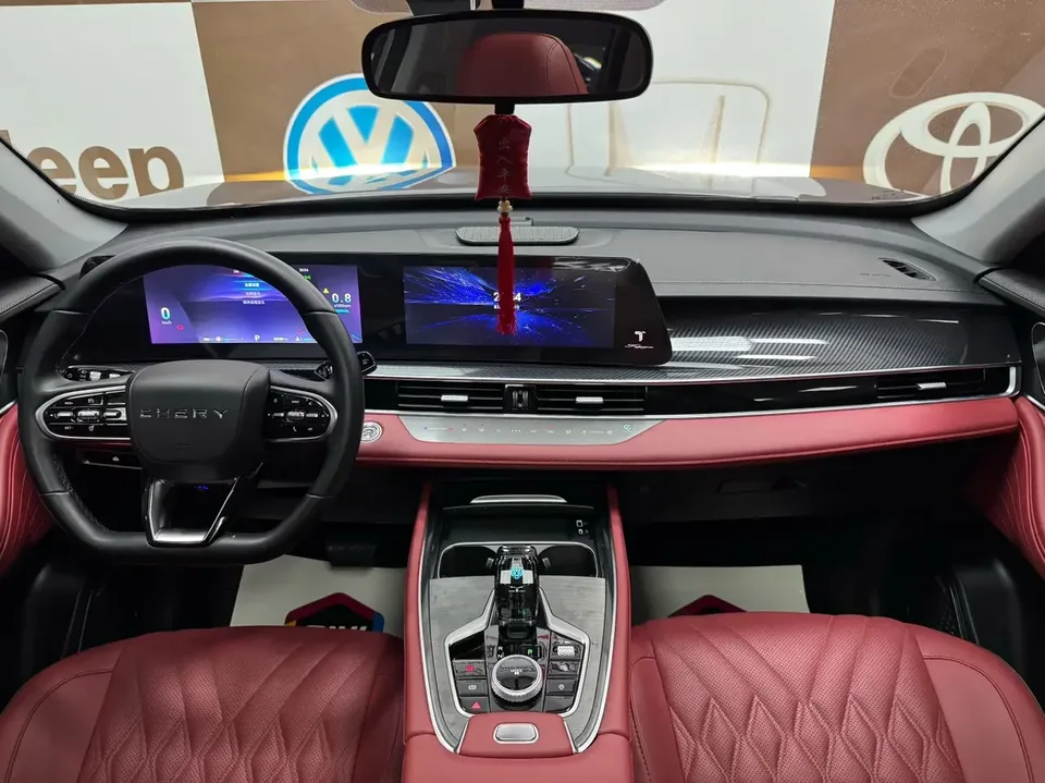 Chery Tiggo 7 Plus Tiggo 7 PLUS 2023 Champion Edition 1.5TCI CVT Luxury 2024 — thumbnail 5