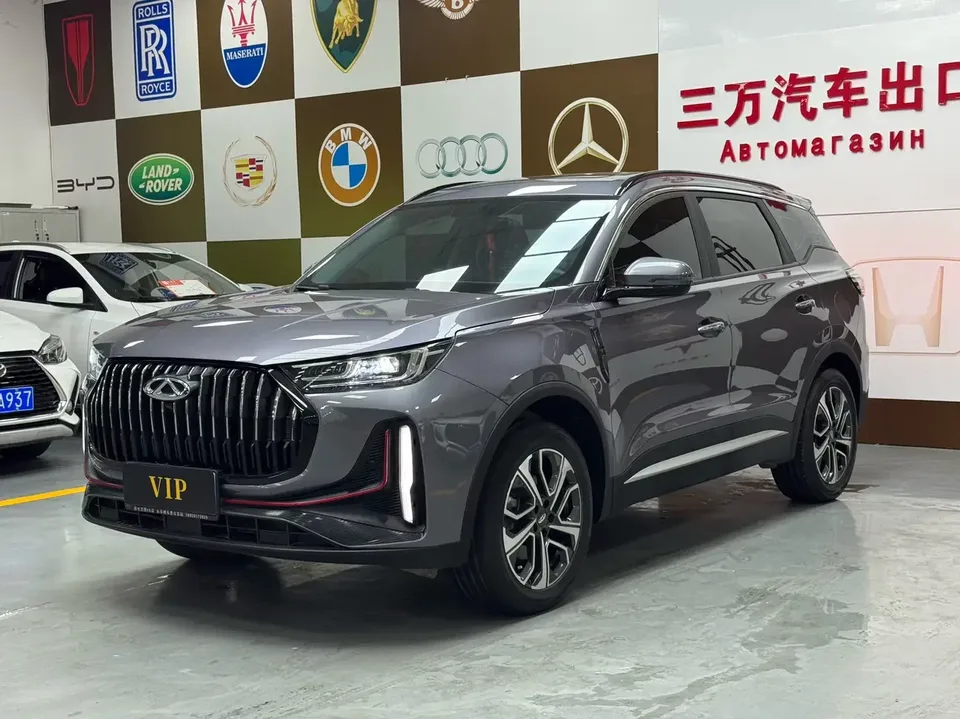 Chery Tiggo 7 Plus Tiggo 7 PLUS 2023 Champion Edition 1.5TCI CVT Luxury 2024 — photo 1, buy with delivery to Moscow