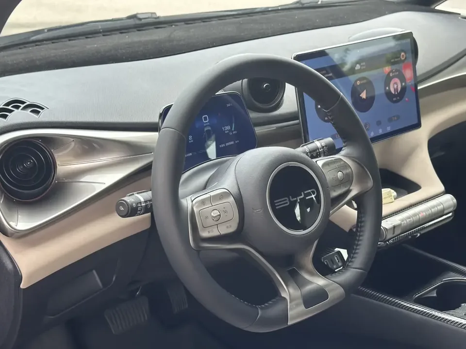 BYD Dolphin dolphin 2024 Glory Edition 420km Freedom Edition 2024 — thumbnail 3