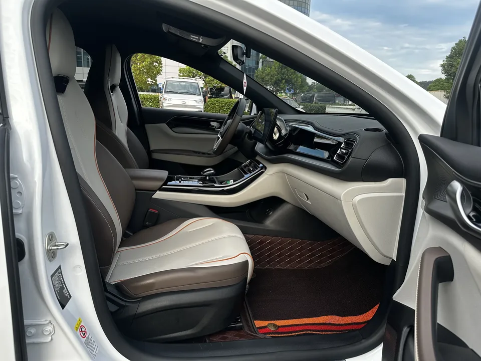 BYD Qin PLUS EV Qin PLUS EV 2024 Honor Edition 420KM Leading Model 2024 — thumbnail 3