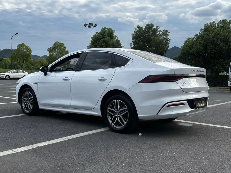 BYD Qin PLUS EV Qin PLUS EV 2024 Honor Edition 420KM Leading Model 2024 — thumbnail 4