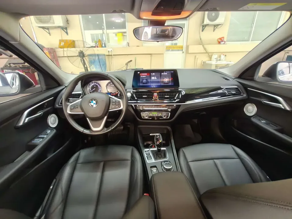 BMW 1 Series BMW 1 Series 2023 120i M Sport 2023 — thumbnail 2