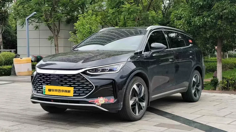 BYD Tang DM Tang DM 2024 Honor Edition DM-i 112KM Premium 2024 — photo 1, buy with delivery to Moscow