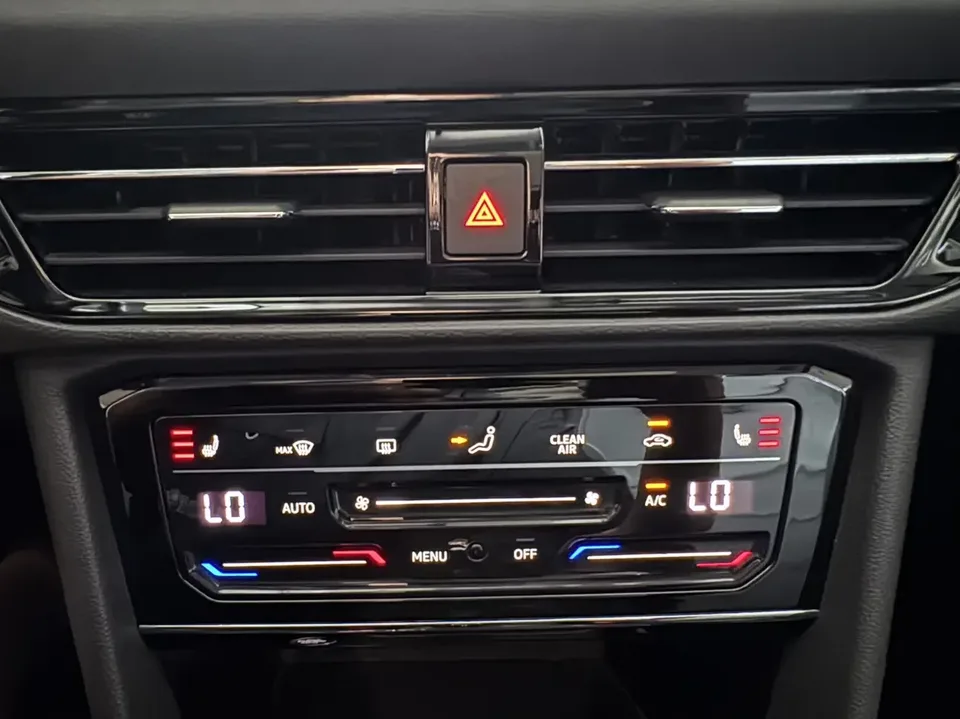 Volkswagen Tharu tuyue 2022 280TSI 2WD Deluxe Edition 2022 — thumbnail 3