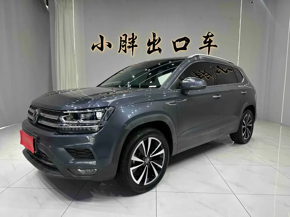Volkswagen Tharu tuyue 2022 280TSI 2WD Deluxe Edition 2022 — photo 1, buy with delivery to Moscow