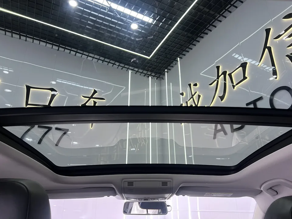Volkswagen Sagitar Sagitar 2023 280TSI DSG Transcendence Lite 2023 — thumbnail 3