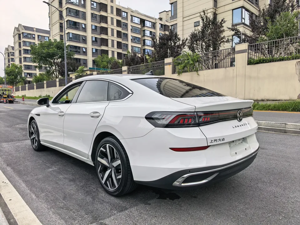 Volkswagen Lamando Lingdu 2022 Lingdu L 280TSI DSG Cool Edition 2022 — thumbnail 4