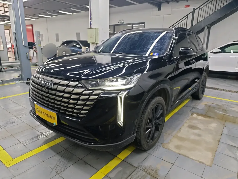 Haval H6 Haval H6 2024 1.5T Automatic 2WD Max Edition 2024 — photo 1, buy with delivery to Moscow