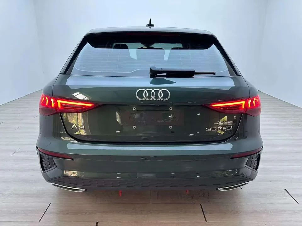 Audi A3 Audi A3 2021 Sportback 35 TFSI Stylish and sporty 2022 — thumbnail 2