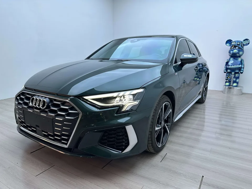 Audi A3 Audi A3 2021 Sportback 35 TFSI Stylish and sporty 2022 — photo 1, buy with delivery to Moscow