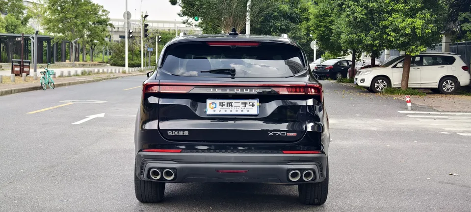 Jetour Jietu X70 PLUS Jietu X70 PLUS 2023 Ziqiang version 1.5T DCT Ziqiang PRO 7 seats 2024 — thumbnail 2