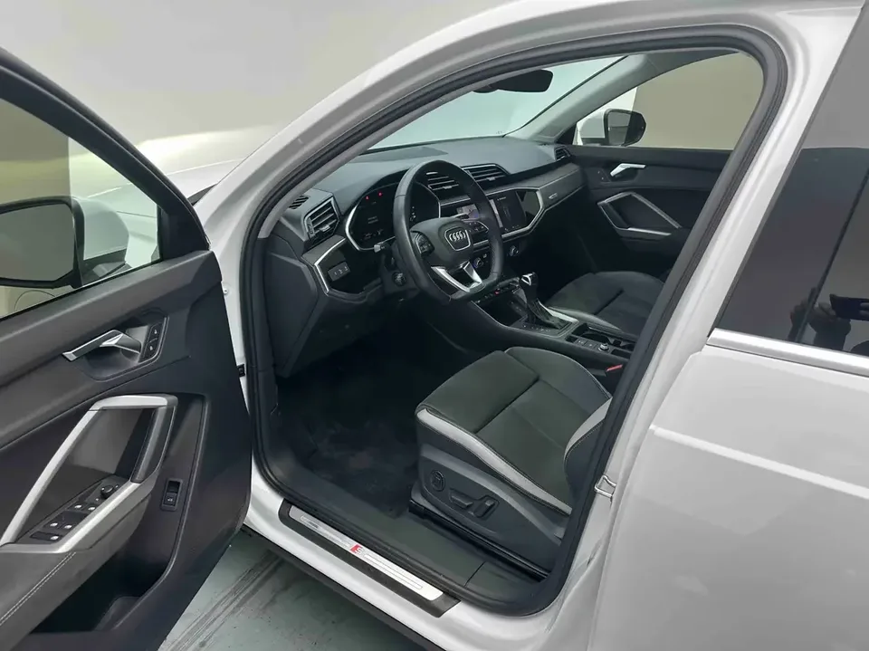 Audi Q3 Audi Q3 2022 35 TFSI Stylish Dynamic 2022 — thumbnail 5