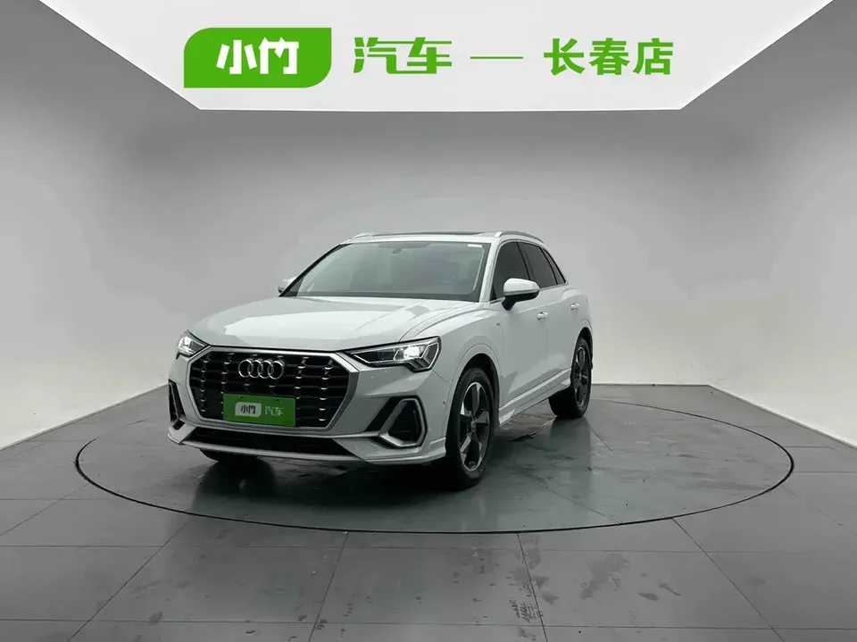 Audi Q3 Audi Q3 2022 35 TFSI Stylish Dynamic 2022 — photo 1, buy with delivery to Moscow