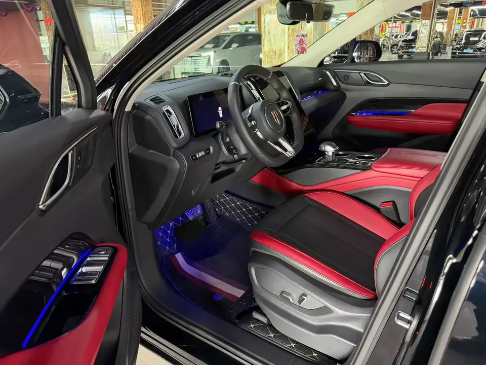 Hongqi HS3 Hongqi HS3 2024 1.5T Brave Edition 2024 — thumbnail 5