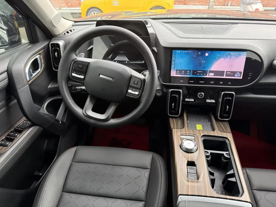 Haval Dargo Harvard dog 2024 1.5T 2WD Border Collie Edition 2024 — миниатюра 4