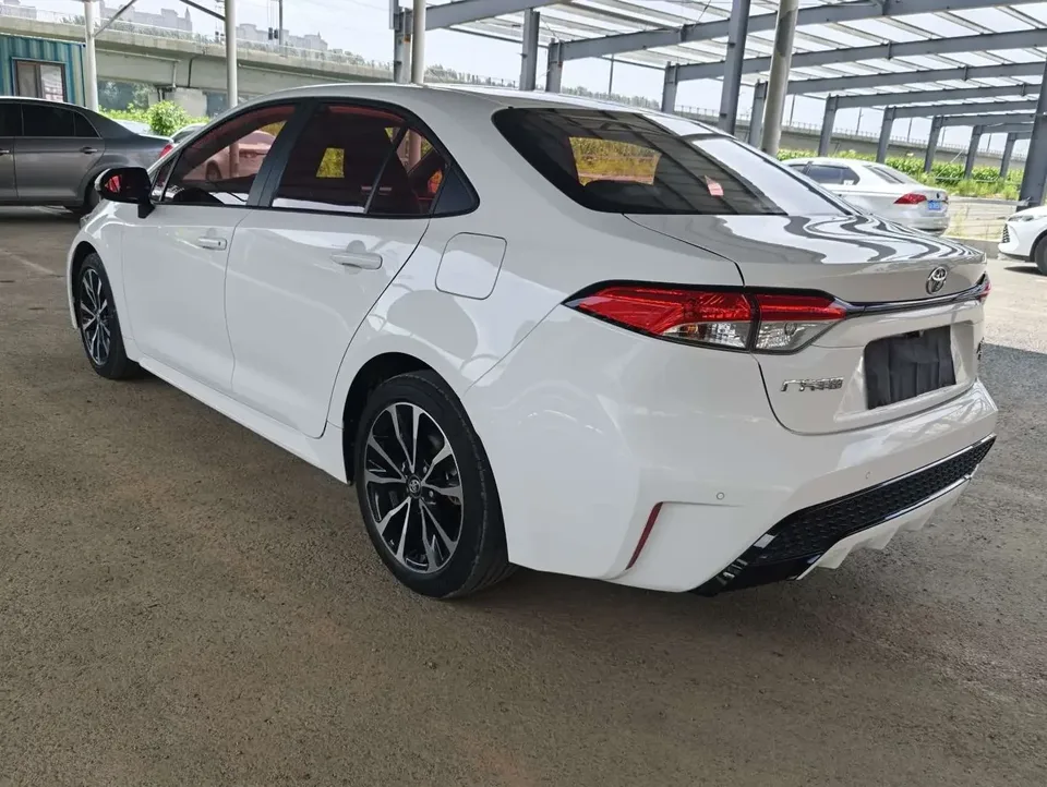 Toyota Levin Lei Ling 2022 185T CVT Sports Edition 2023 — thumbnail 4