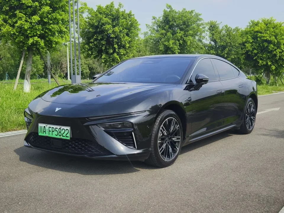 Hozon Neta S Nezha S 2024 Extended range 1060 version 2023 — фото 1, купить с доставкой в Москву