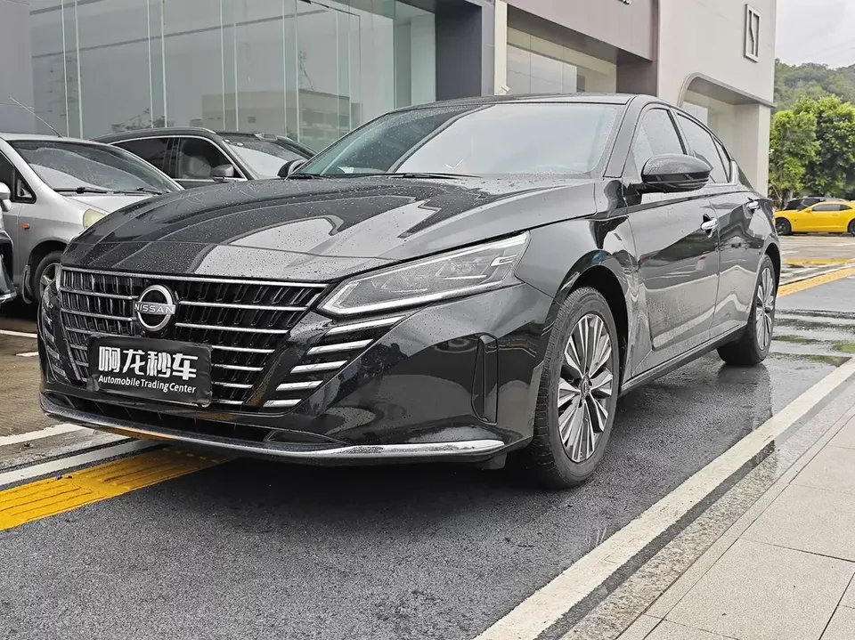 Nissan Altima Sound of nature 2024 2.0L XE True Edition 2025 — photo 1, buy with delivery to Moscow