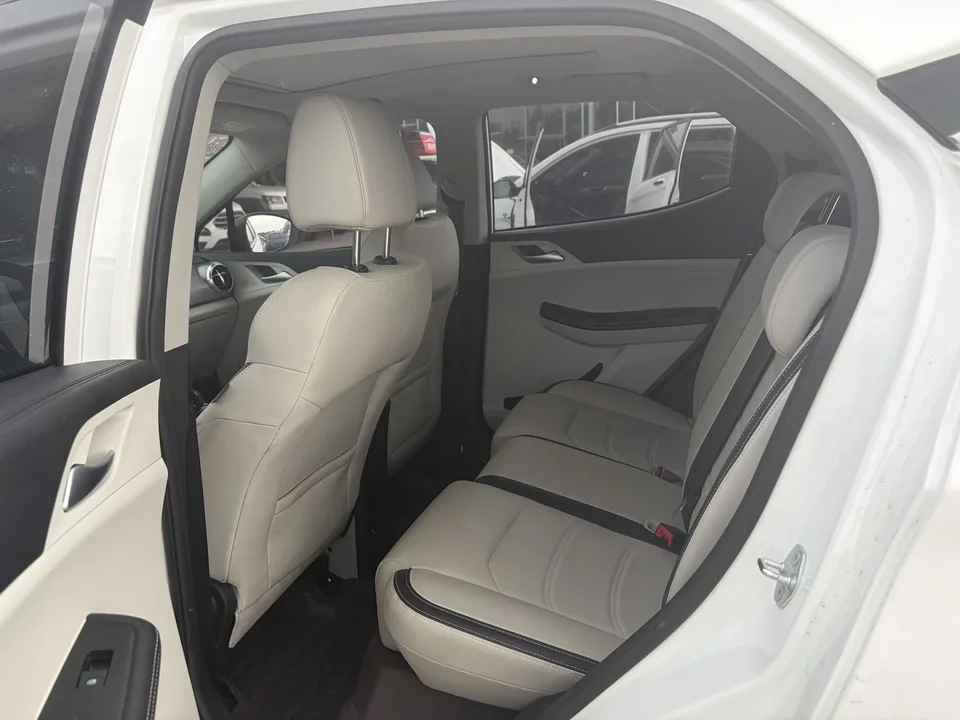 BYD Yuan Pro Yuan Pro 2021 401KM Premium 2022 — thumbnail 3