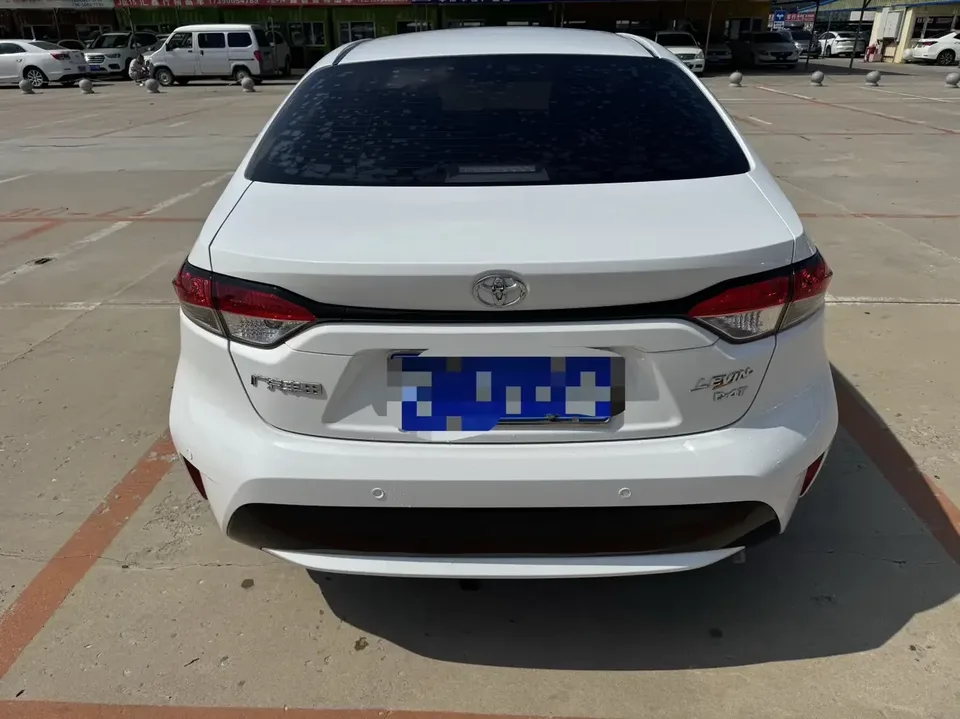 Toyota Levin Lei Ling 2022 185T CVT Deluxe Edition 2022 — thumbnail 2
