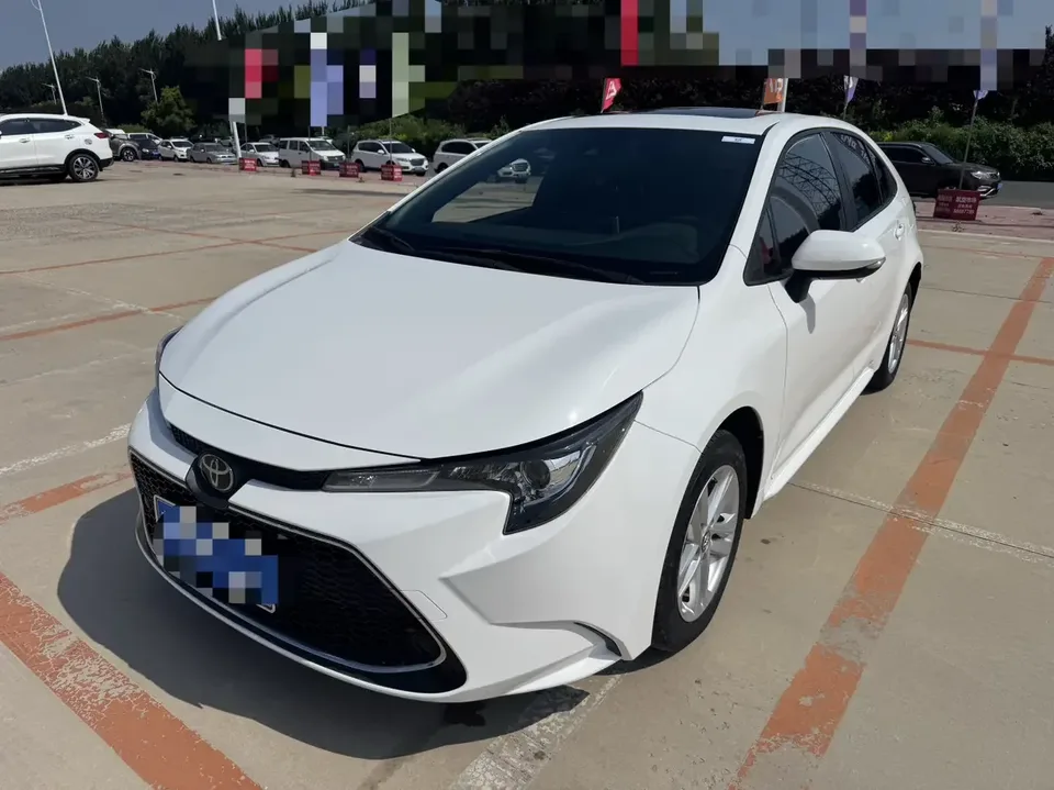 Toyota Levin Lei Ling 2022 185T CVT Deluxe Edition 2022 — photo 1, buy with delivery to Moscow