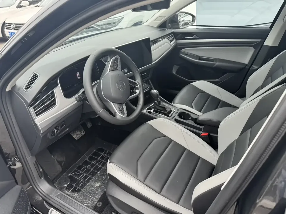 Volkswagen Bora Bora 2024 280TSI DSG Comfort Edition 2024 — thumbnail 5