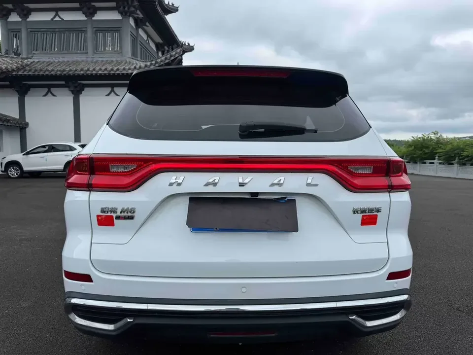 Haval M6 Haval M6 2021 PLUS 1.5T DCT Luxury Intelligent Connection 2022 — thumbnail 2