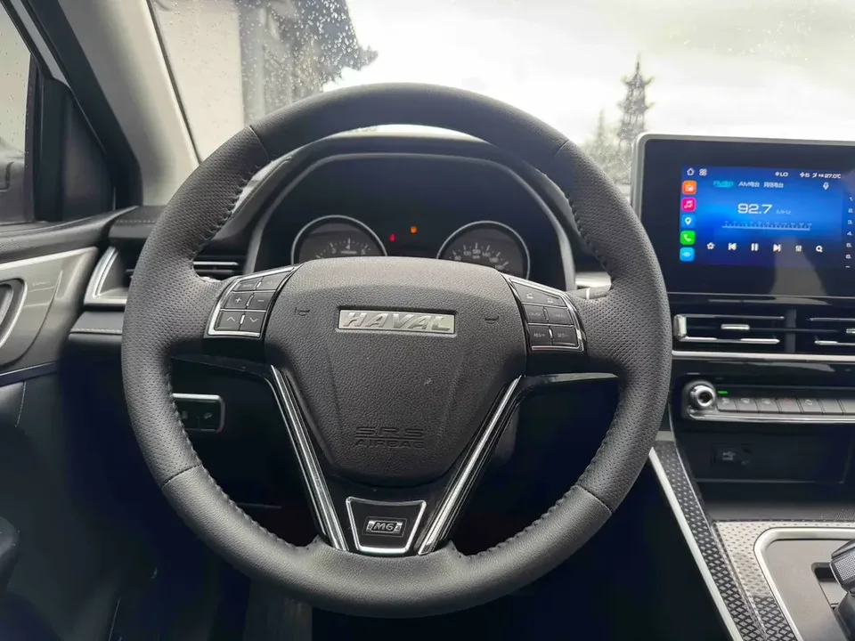Haval M6 Haval M6 2021 PLUS 1.5T DCT Luxury Intelligent Connection 2022 — thumbnail 4