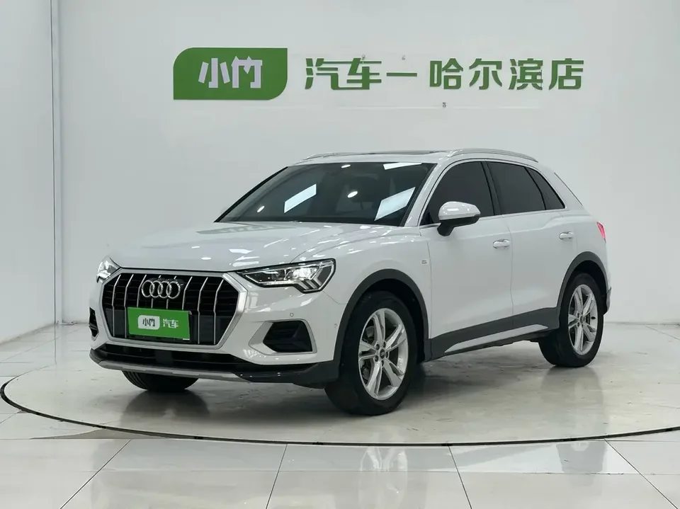 Audi Q3 Audi Q3 2023 35 TFSI Stylish and Elegant 2023 — photo 1, buy with delivery to Moscow