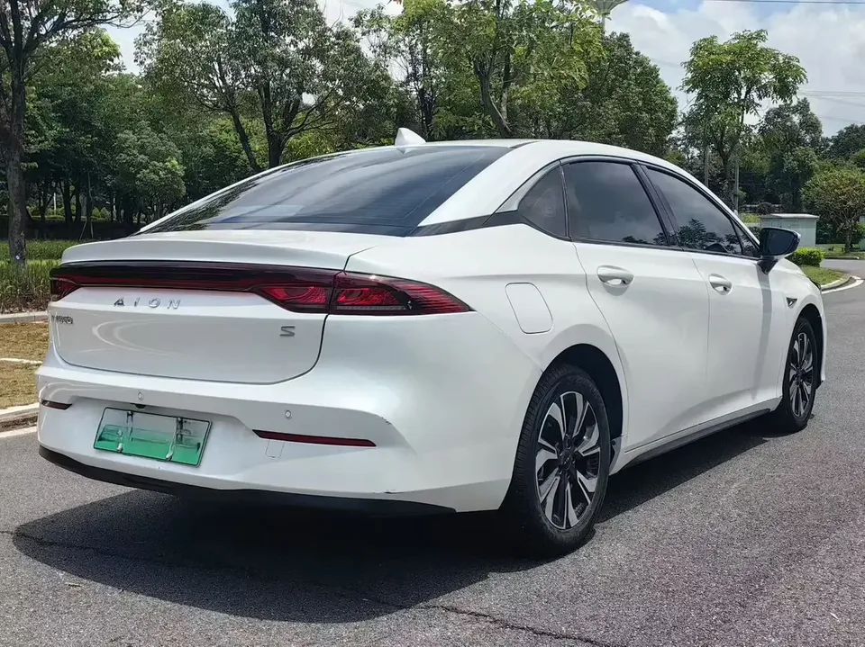 AION S AIONS 2020 Mei 580 Standard Travel Edition 2023 — thumbnail 2