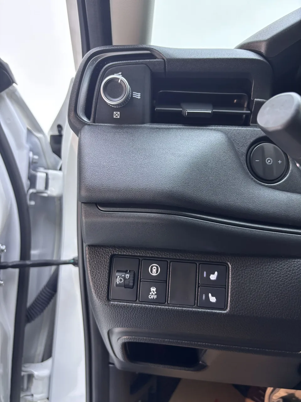 Honda VEZEL Binzhi 2023 1.5L CVT Technology Edition 2023 — thumbnail 3