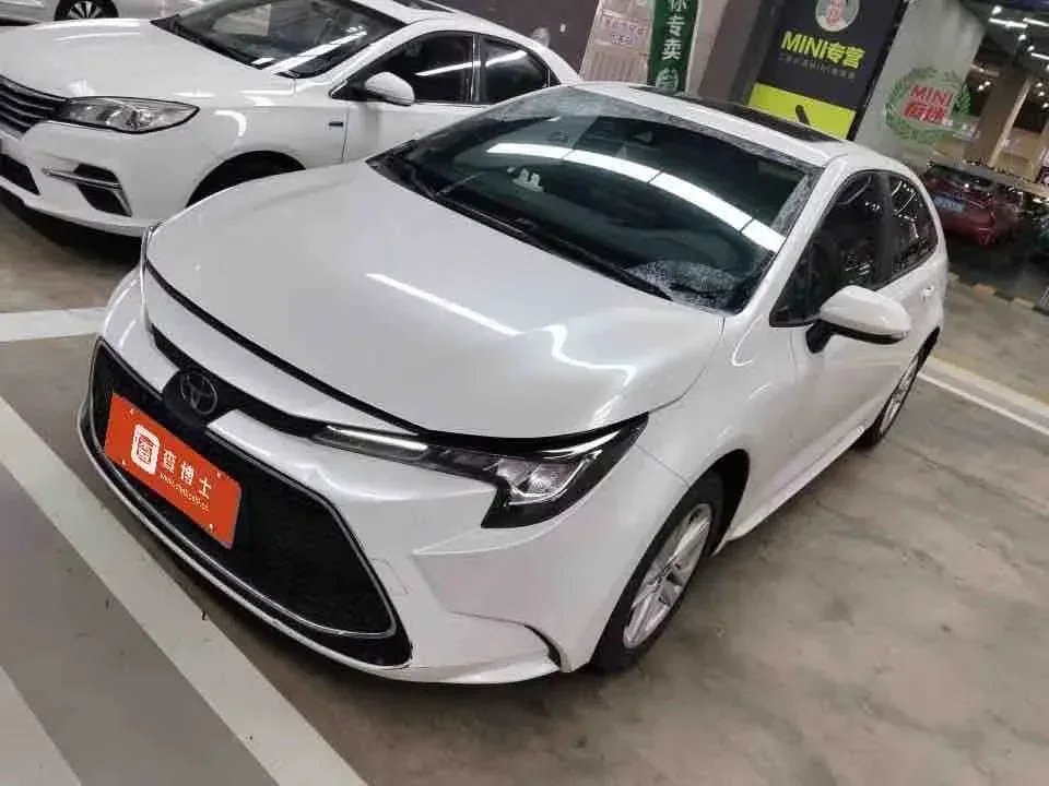 Toyota Levin Lei Ling 2022 185T CVT Deluxe Edition 2022 — photo 1, buy with delivery to Moscow