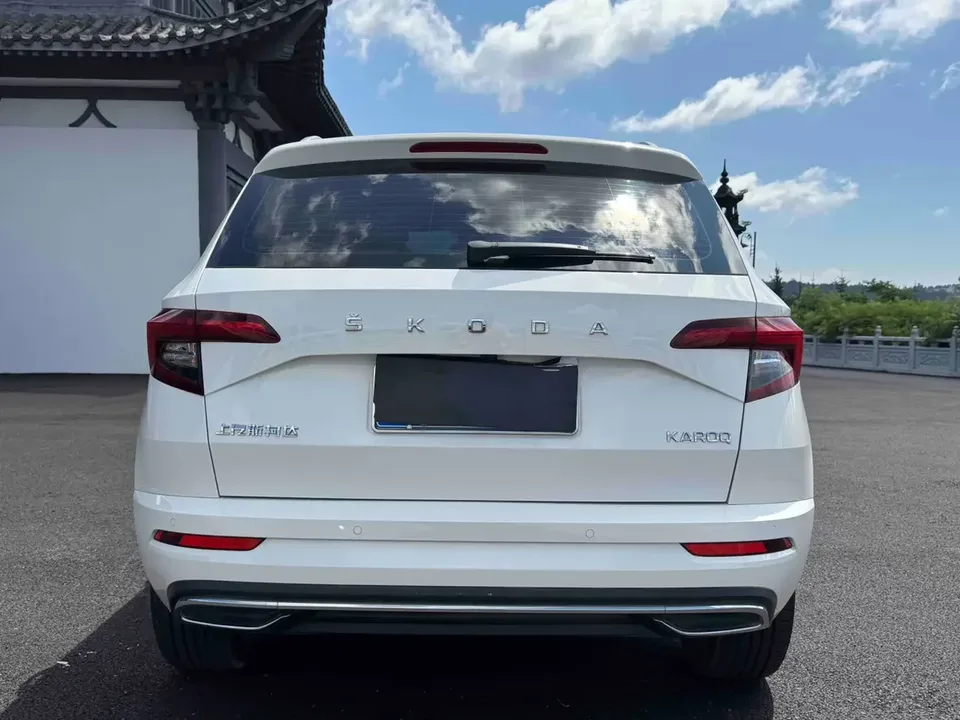 Skoda Karoq Korok 2022 TSI280 Luxury Edition 2022 — thumbnail 2