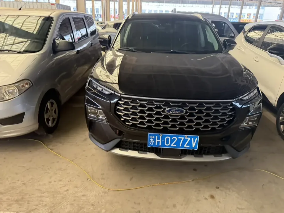 Ford Equator Sport Leading 2022 EcoBoost 170 Premium 2022 — фото 1, купить с доставкой в Москву