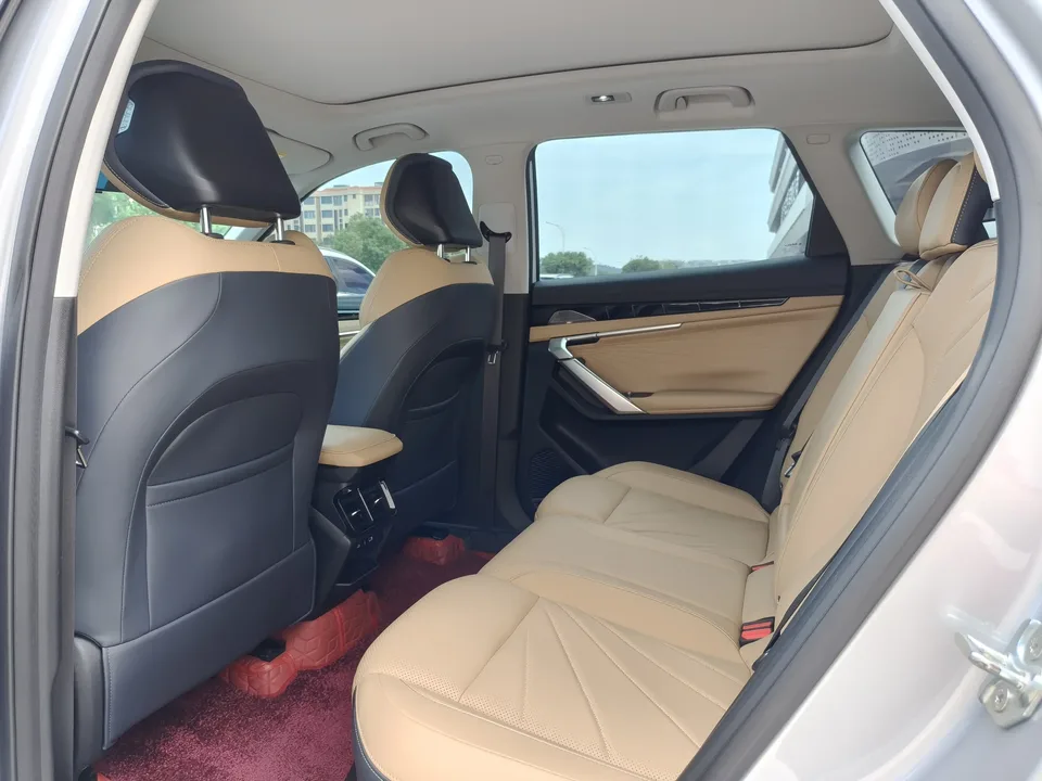Geely Atlas L Boyue L 2023 1.5TD DCT Premium 2024 — thumbnail 3