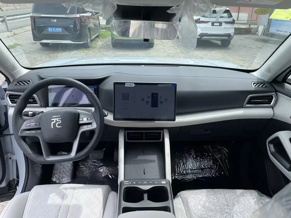 BYD Yuan Up Yuan UP 2025 Smart Driving Edition 401KM Vitality Edition 2026 — thumbnail 4
