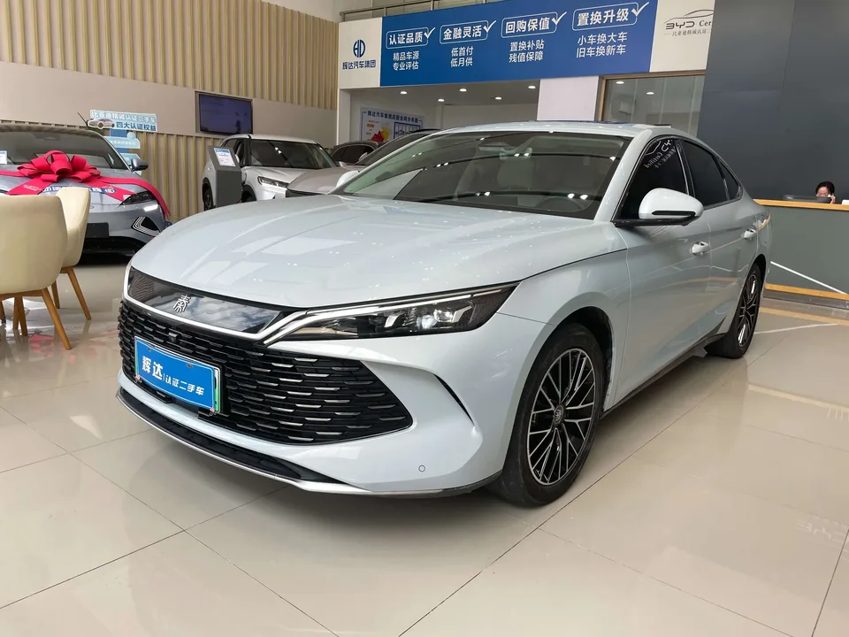 BYD Qin L DM Qin L DM 2024 DM-i 120KM Excellence 2024 — photo 1, buy with delivery to Moscow