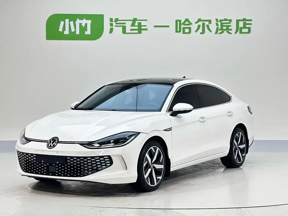Volkswagen Lamando Lingdu 2022 Lingdu L 280TSI DSG Cool Edition 2023 — photo 1, buy with delivery to Moscow