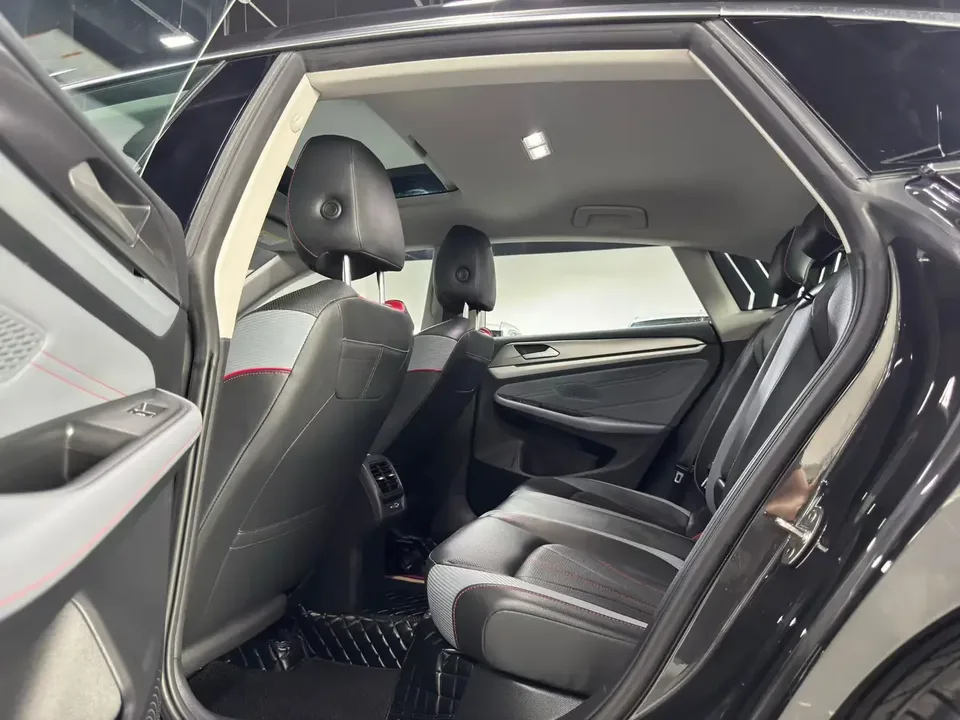 Volkswagen Lamando Lingdu 2022 Lingdu L 280TSI DSG Cool Edition 2023 — thumbnail 3