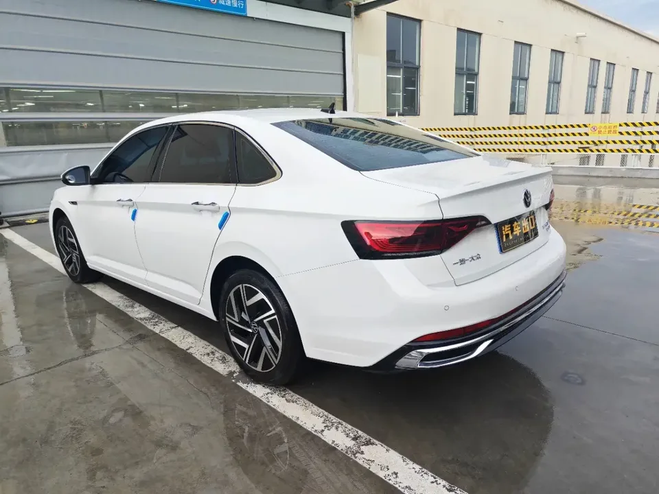 Volkswagen Sagitar Sagitar 2023 280TSI DSG Beyond Edition 2022 — thumbnail 4