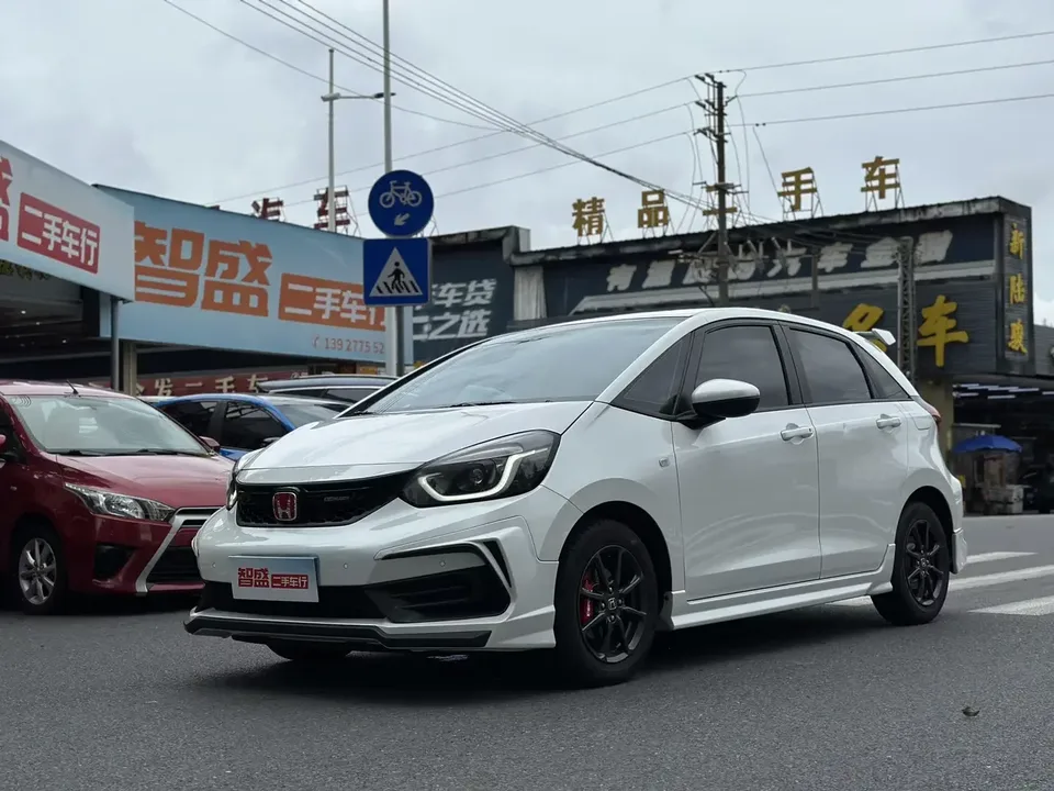Honda FIT Fit 2024 1.5L CVT Unlimited MUGEN Edition 2024 — photo 1, buy with delivery to Moscow