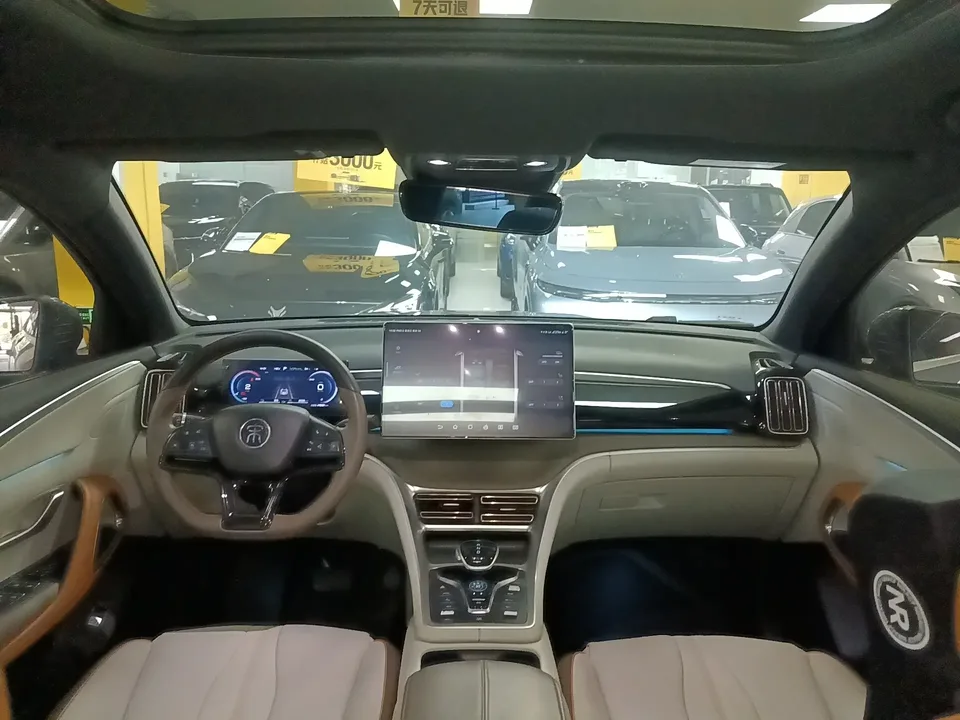 BYD Song Pro DM Song Pro DM 2022 DM-i 110km Flagship Pro 2022 — thumbnail 2