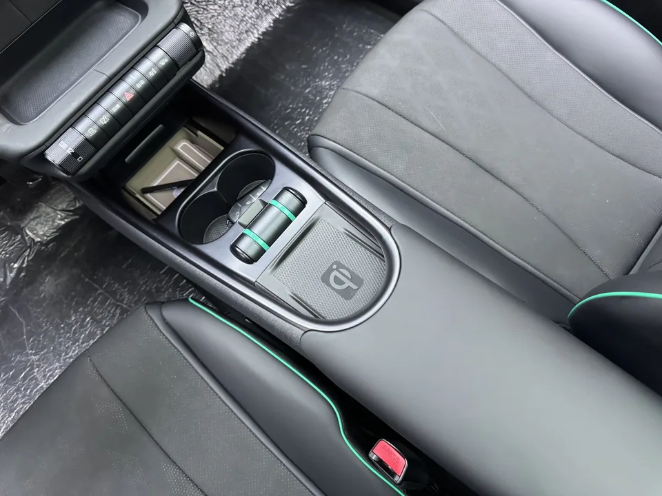 BYD Dolphin dolphin 2023 Knight Edition 2023 — thumbnail 3