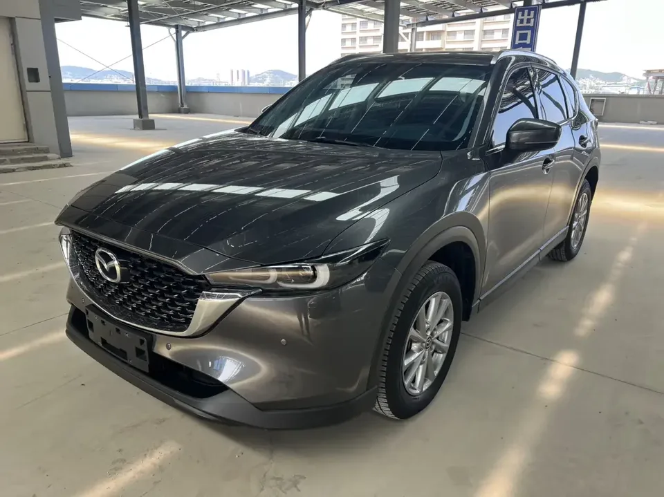 Mazda CX-5 Mazda CX-5 2022 2.0L Automatic 2WD Smart Elegance 2022 — photo 1, buy with delivery to Moscow